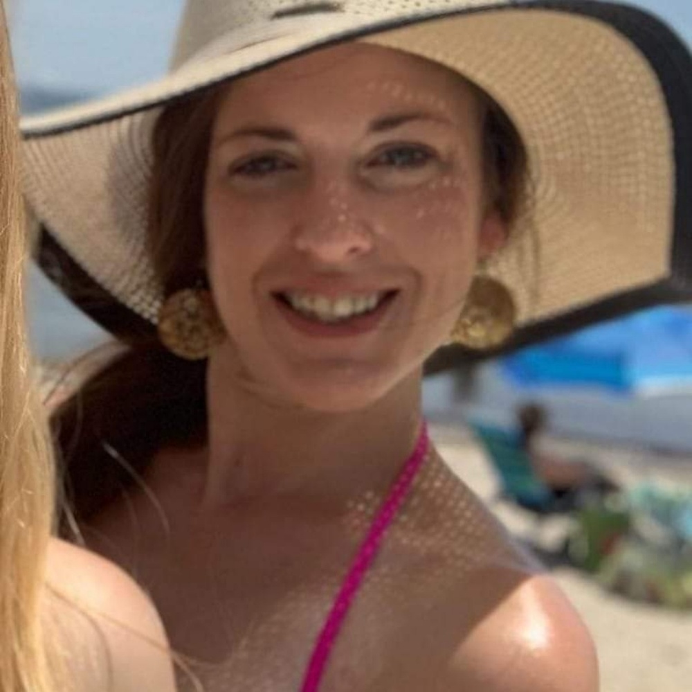 Meet your Posher, Danni